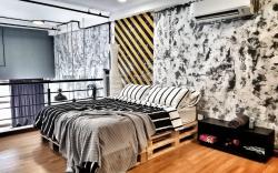 Escapade Prison Loft Suites- Next to Paradigm Mall