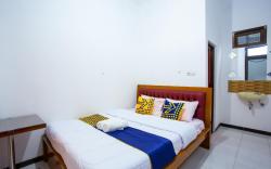 OYO 2718 Backpacker's Homestay Jlegong