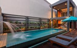 Recenta Style Phuket Town