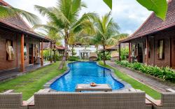 Arton Resort & Beach Club