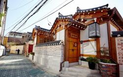 Hanok 24 guesthouse Gyeongbokgung