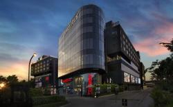 The Waverly Hotel & Residences