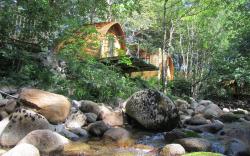 RiverBeds Lodges with Hot Tubs