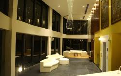 Woodcreek Resort And Spa