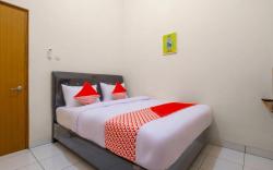 Hotel O Syariah Tasikmalaya Near Universitas Siliwangi Formerly Siliwangi Guest House