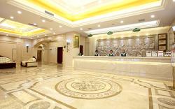 Vienna Hotel Changsha Furong Middle Road Wuyi Square