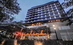 Asialink Hotel by Prasanthi