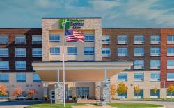 Holiday Inn Express & Suites Toledo West By IHG