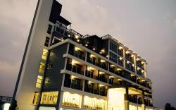 SR Residence Hotel