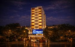 The Altruist Andheri Hotel
