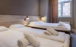 Amsterdam Downtown Hotel