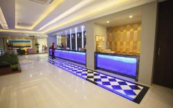 Grand Pink Hotel
