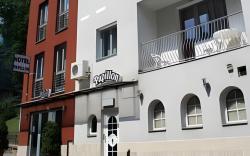 Hotel Papillon
