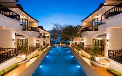 Simple Life Cliff View Resort