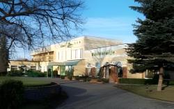 Hotel Renusz