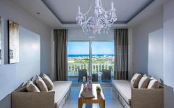 Hotel Matheo Villas & Suites