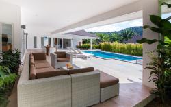 Baan Lalle Pool and Spa Villa