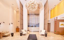 Atour Hotel Qinhuangdao Railway Station Yingbin Road