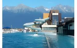 Hotel AquaCity Seasons