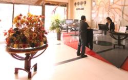 VX Hotel South Railway Station Guangming Road Metro Station