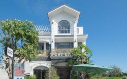 West Lake Hotel - Near Bãi Dài Beach