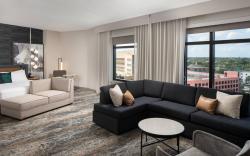 Luminary Hotel & Co., Autograph Hotels
