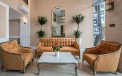SAZI Resin Hotel - Free Nails HairWash