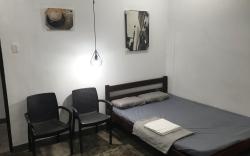 RLS Budget Studio Room 1B