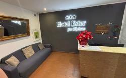 Hotel Ester