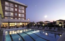 Grand Hotel & Riviera
