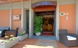 Hotel Montebello