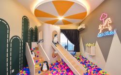 The Carousel Slide Playground & Ball Pool | 8 Pax!