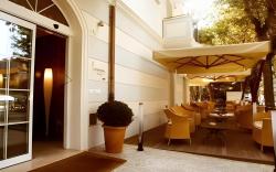 Accademia Hotel