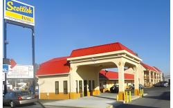 Travelodge by Wyndham Calhoun South I-75