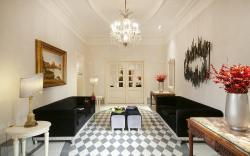 Alpi Hotel