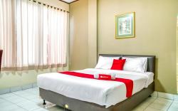 RedDoorz near Plaza Senayan