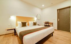 Super Townhouse Hosur Main Road Bommanahalli Near Gopalan Innovation Mall