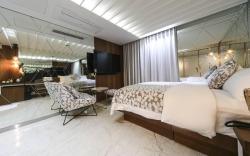 The Post Hotel