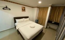 Shobi Hotel Johor Bahru Near CIQ JB