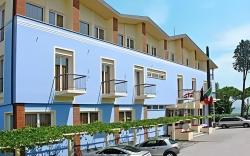 Hi Hotels Sirmione - Lakeview Pool