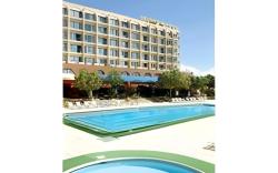 Navarria Hotel
