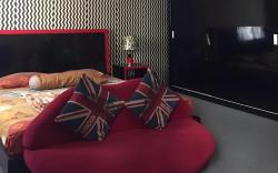 OYO 3091 Apt The Suites Metro By Ananda