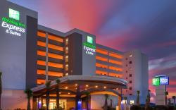 Holiday Inn Express & Suites Panama City Beach - Beachfront By IHG