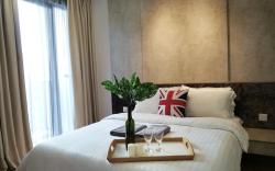 I-City 4-6 Pax I Walk Theme Park & Shopping Mall