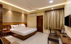 Hotel Silver oak Near Ambabai Temple Kolhapur
