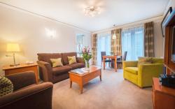 The Knight Residence by Mansley Serviced Apartments
