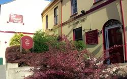 The Edward Hotel