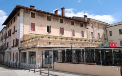 Hotel Dvorec