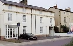 The Carlton Hotel