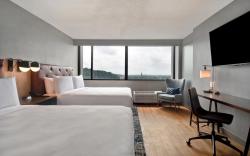 Four Points by Sheraton Boston Newton